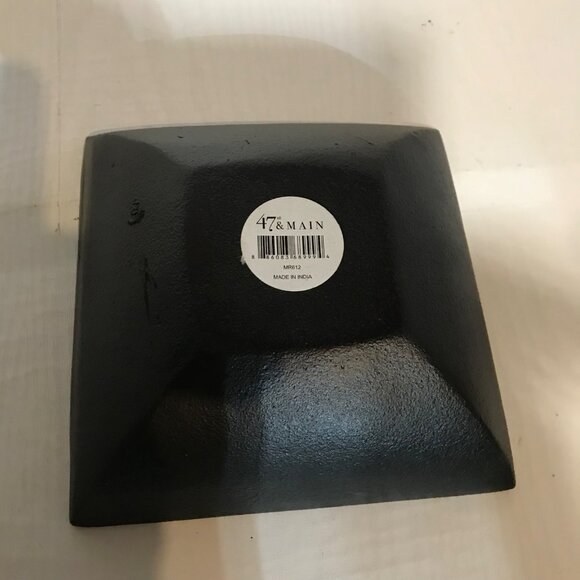 Black Cast Iron Square Bowl 6" x 6" 47 & Main - Picture 4 of 7